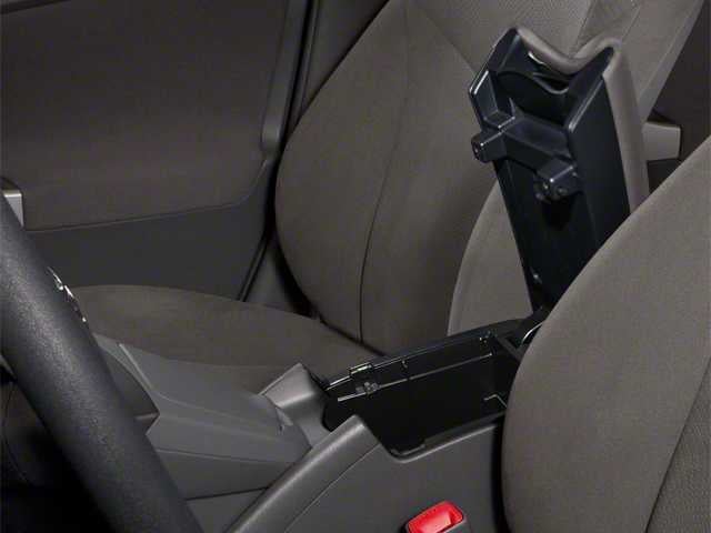2010 Toyota Prius III