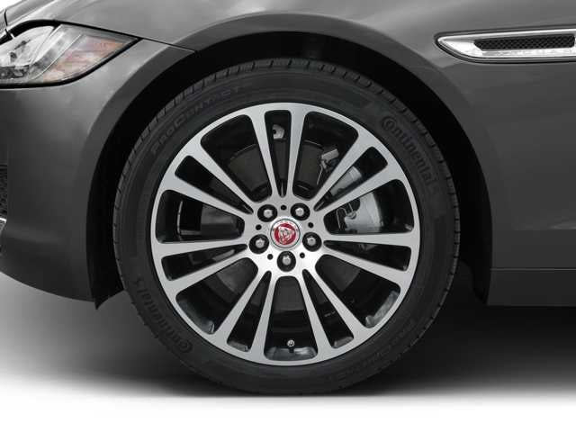 2017 Jaguar XF 35t Prestige