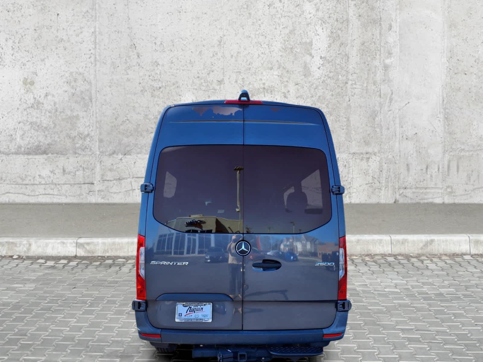 2022 Mercedes-Benz Sprinter Passenger Van Base