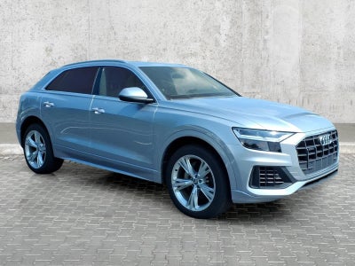 2019 Audi Q8 Premium