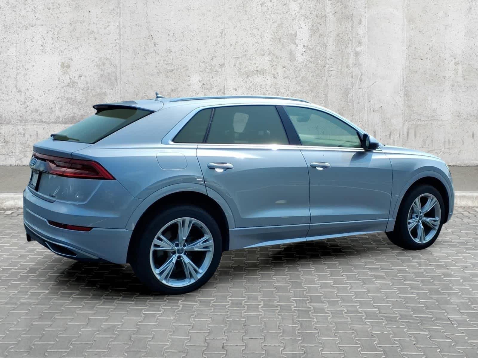 2019 Audi Q8 Premium