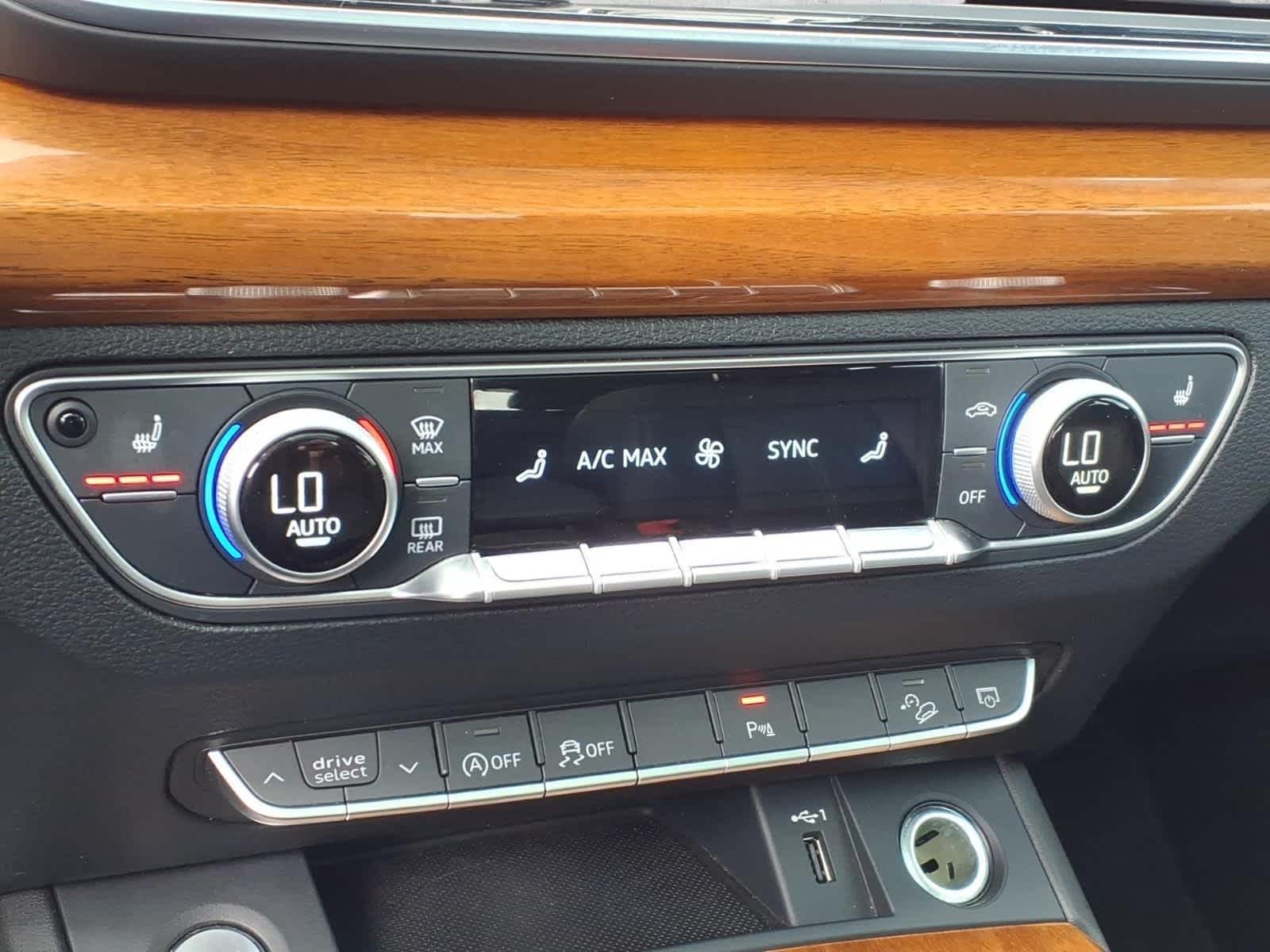 2023 Audi Q5 S line Premium Plus
