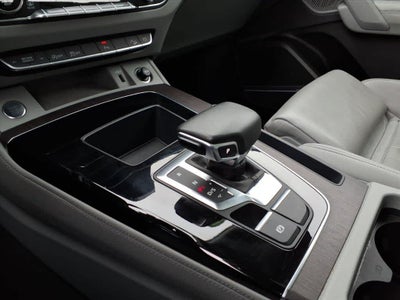 2024 Audi Q5 S line Premium Plus