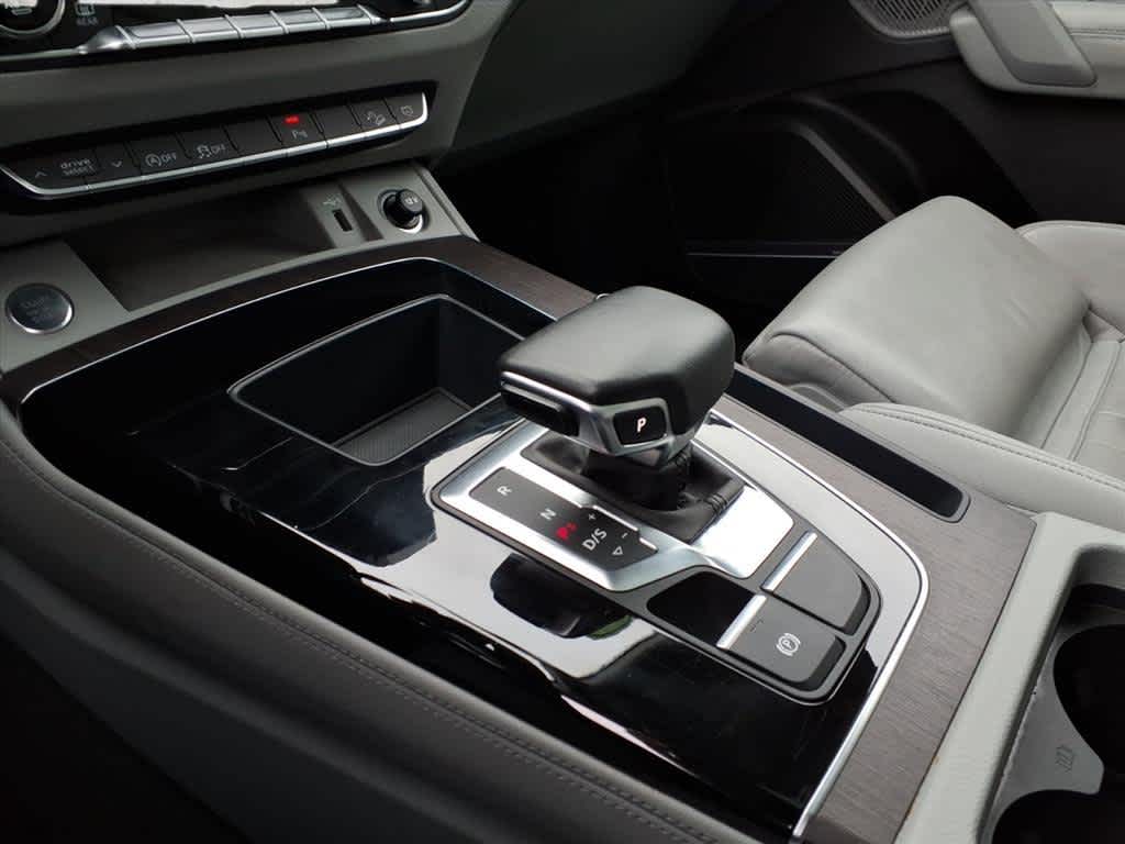 2024 Audi Q5 S line Premium Plus