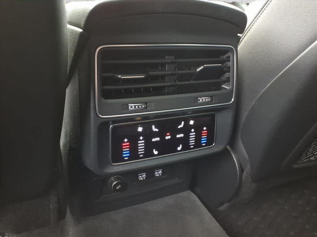 2019 Audi Q8 Prestige