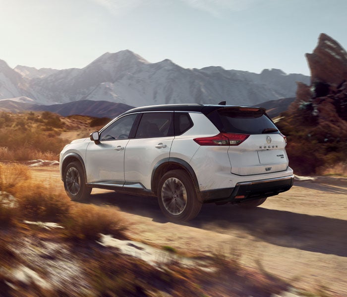 Tom Naquin Nissan in Elkhart IN