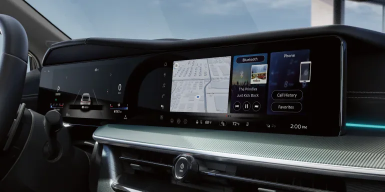 Tom Naquin Nissan in Elkhart IN