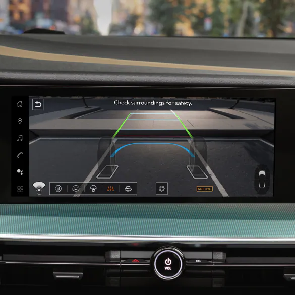 Tom Naquin Nissan in Elkhart IN