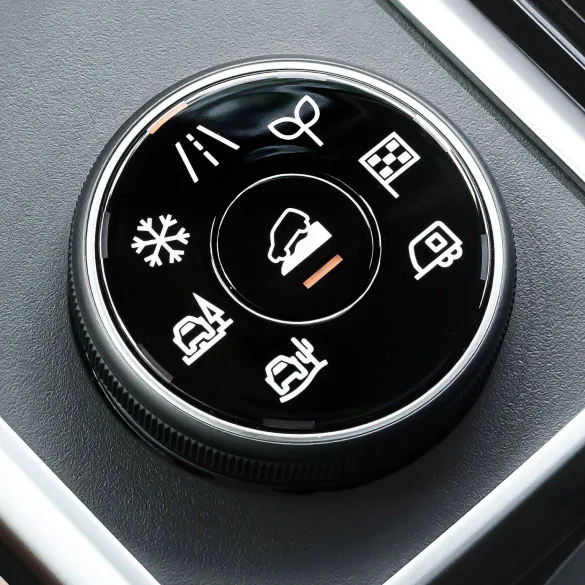 2026 Nissan Pathfinder | Tom Naquin Nissan in Elkhart, IN