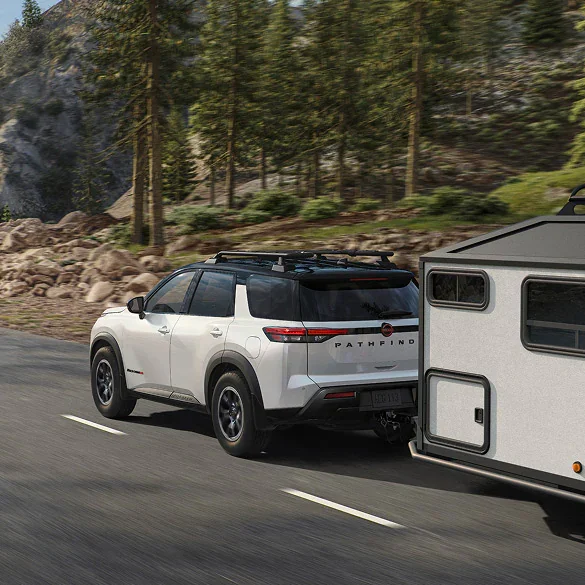 2026 Nissan Pathfinder | Tom Naquin Nissan in Elkhart, IN