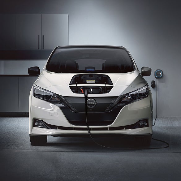 Tom Naquin Nissan in Elkhart IN