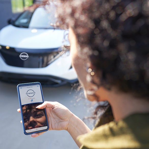 Tom Naquin Nissan in Elkhart IN