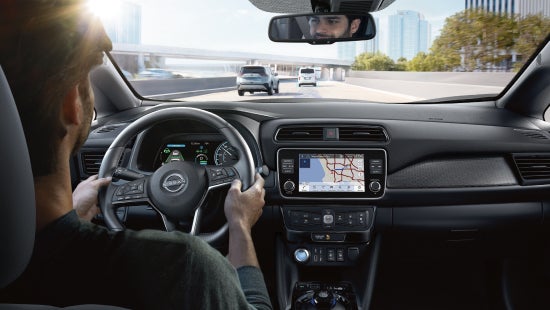 Tom Naquin Nissan in Elkhart IN