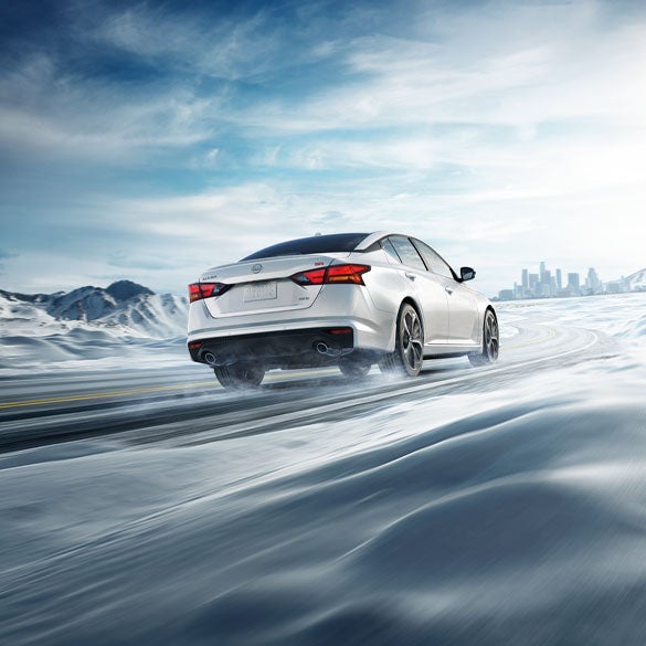 Tom Naquin Nissan in Elkhart IN